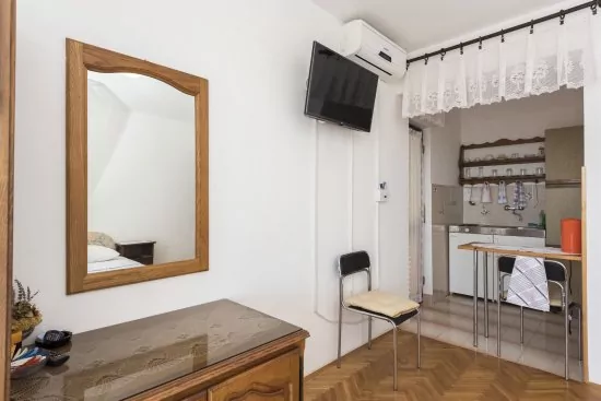 Apartmán Severní Dalmácie - Tribunj (Vodice) DA 4140 N1