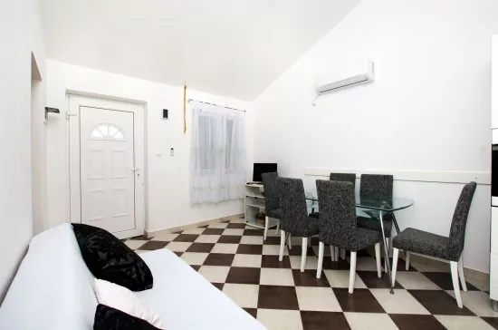 Domek Střední Dalmácie - Vinišće DA 3430 N1