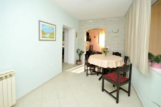 Apartmán Střední Dalmácie - Okrug Gornji DA 3316 N2