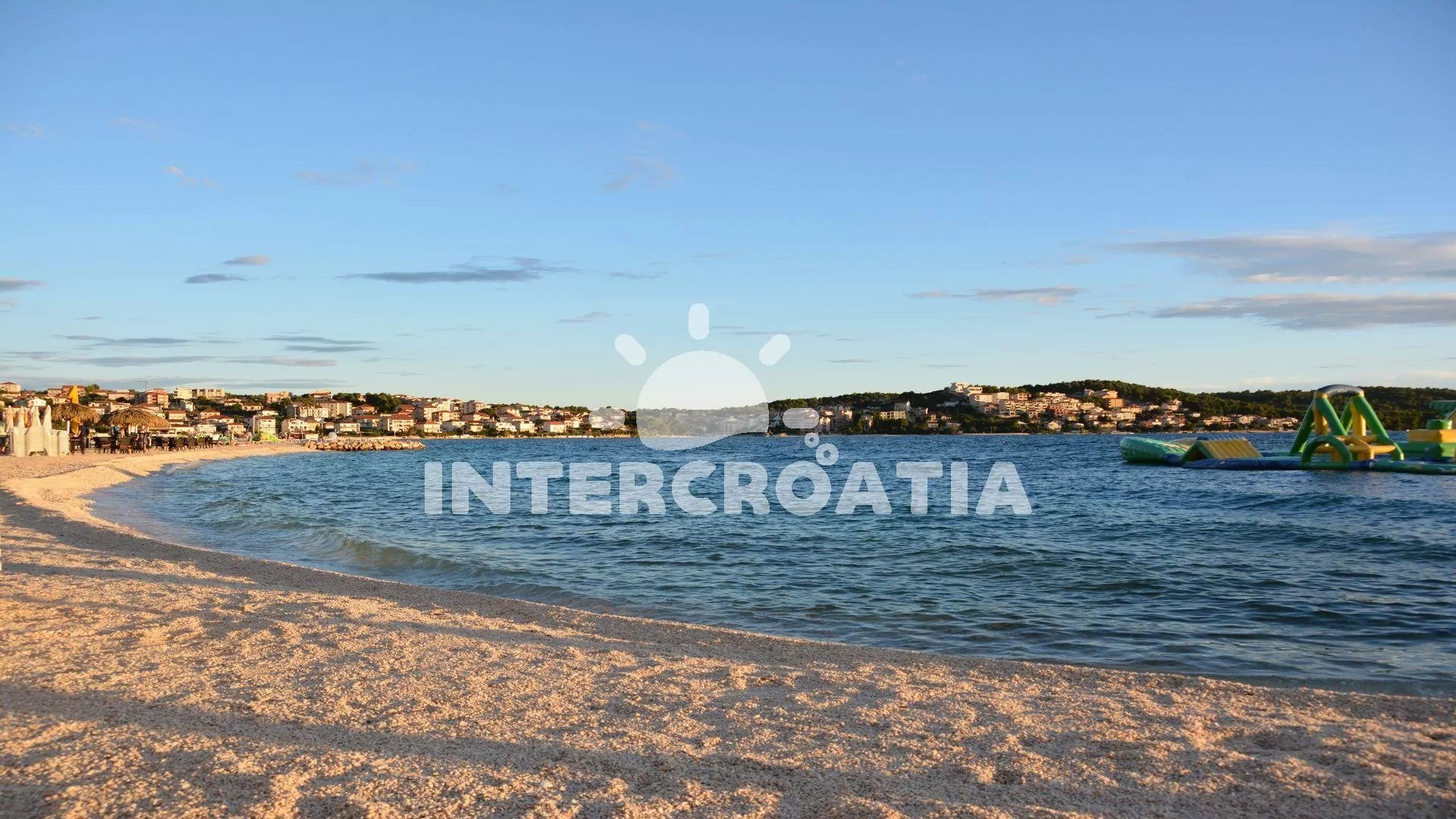 Apartmán Střední Dalmácie - Okrug Gornji DA 3316 N2