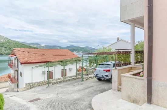 Apartmán Střední Dalmácie - Marina DA 3432 N1