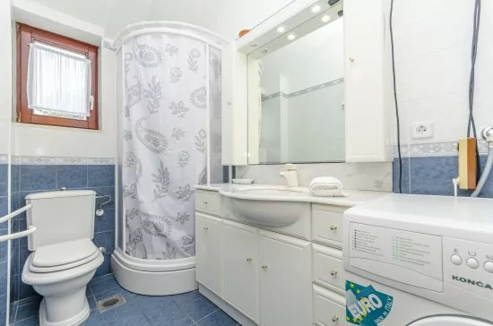 Apartmán Střední Dalmácie - Marina DA 3432 N1