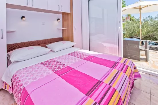 Apartmán Ostrov Hvar - Hvar OS 2006 N1