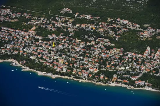 Umístění objektu z leteckého pohledu.