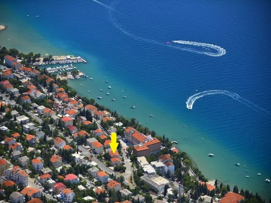 Umístění objektu z leteckého pohledu.