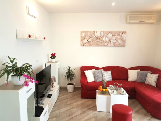 Apartmán Střední Dalmácie - Staniči DA 2606 N1