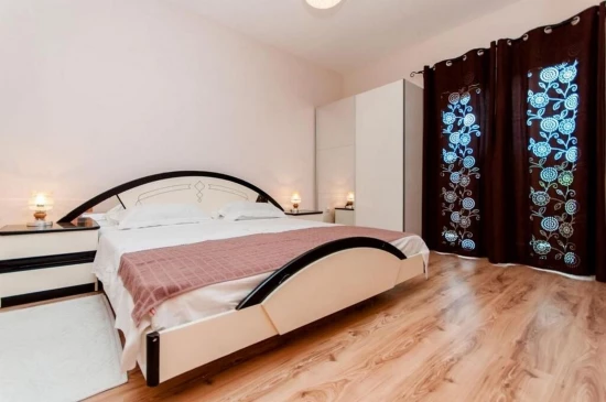 Apartmán Střední Dalmácie - Vinišće DA 3435 N2