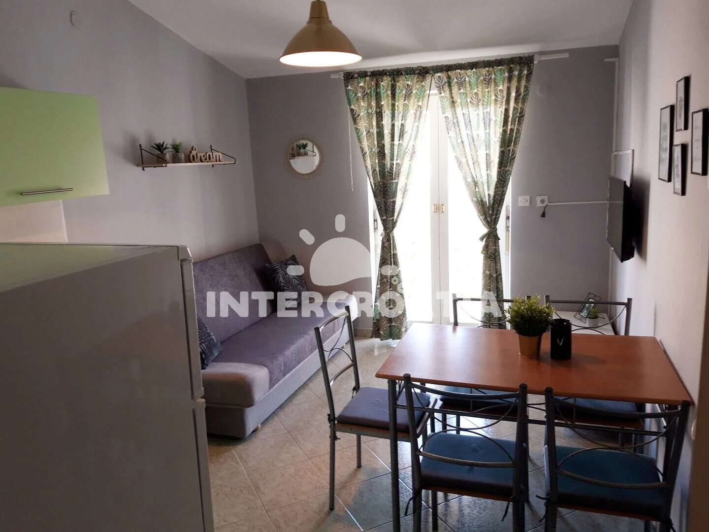 Apartmán Severní Dalmácie - Tribunj (Vodice) DA 4145 N3