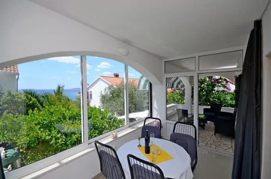 Apartmán Střední Dalmácie - Okrug Gornji DA 3317 N1