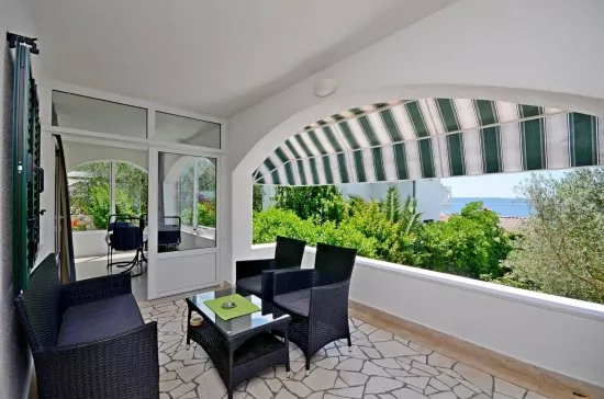 Apartmán Střední Dalmácie - Okrug Gornji DA 3317 N1