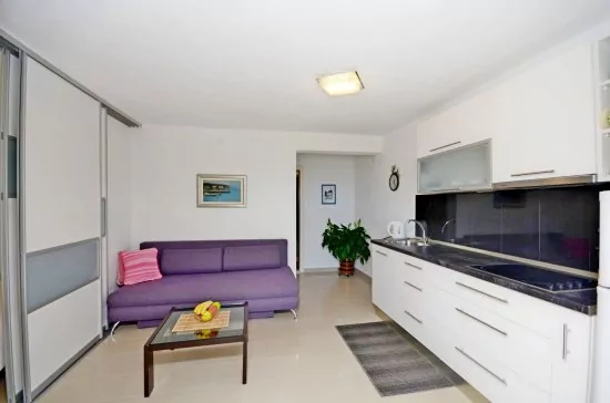 Apartmán Střední Dalmácie - Okrug Gornji DA 3317 N1