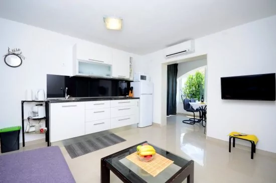 Apartmán Střední Dalmácie - Okrug Gornji DA 3317 N1