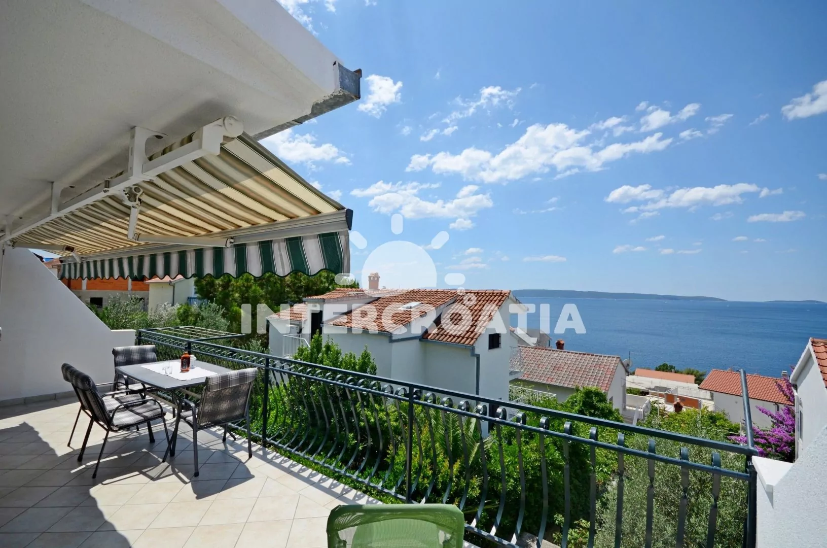 Apartmán Střední Dalmácie - Okrug Gornji DA 3317 N2