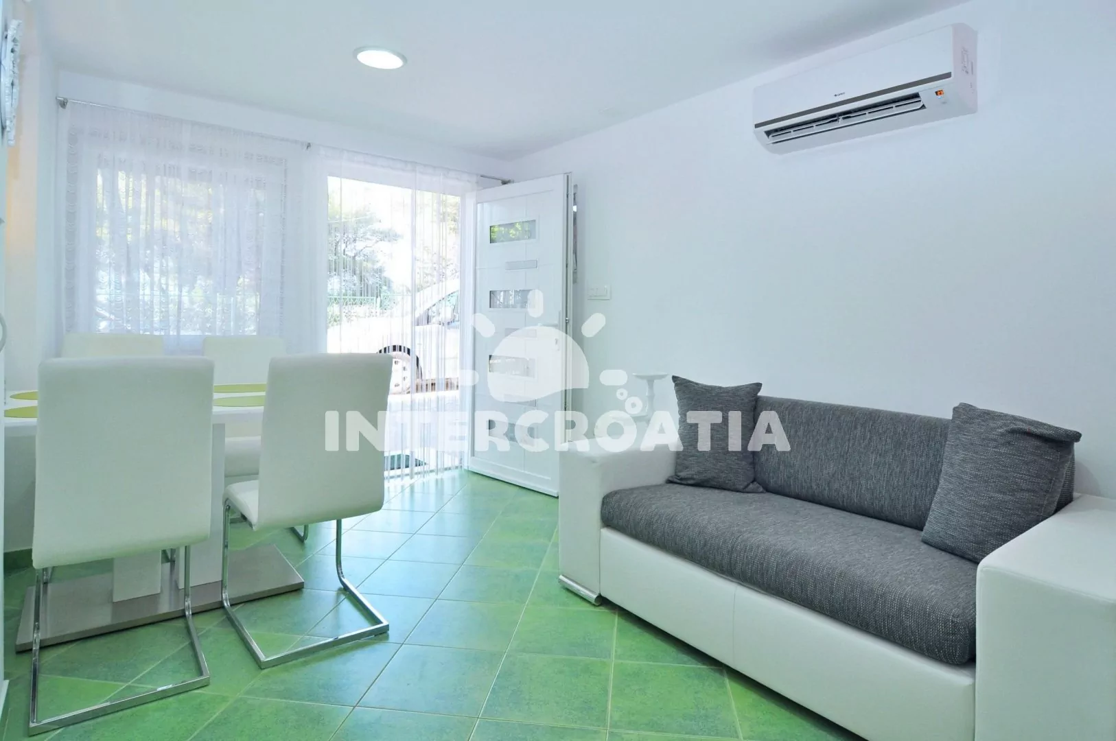 Apartmán Střední Dalmácie - Slatine (Čiovo) DA 3221 N2