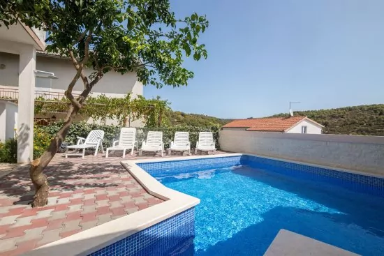 Apartmán Střední Dalmácie - Okrug Gornji DA 3318 N1