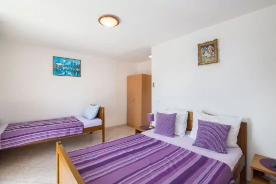 Apartmán Střední Dalmácie - Okrug Gornji DA 3318 N1
