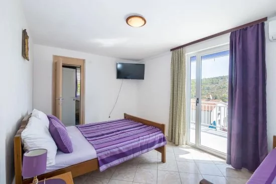 Apartmán Střední Dalmácie - Okrug Gornji DA 3318 N1