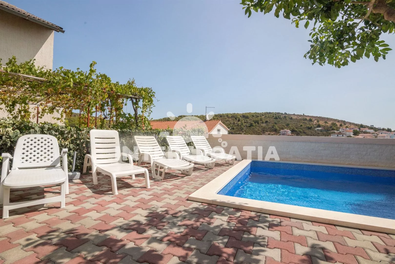 Apartmán Střední Dalmácie - Okrug Gornji DA 3318 N3