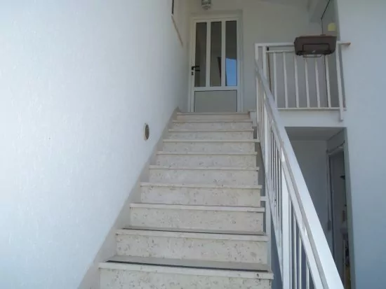 Apartmán Střední Dalmácie - Okrug Gornji DA 3318 N3