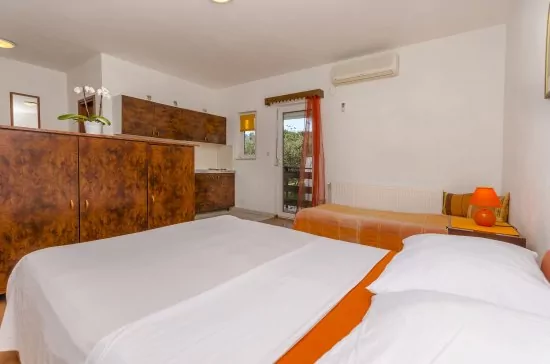 Apartmán Střední Dalmácie - Slatine (Čiovo) DA 3222 N3