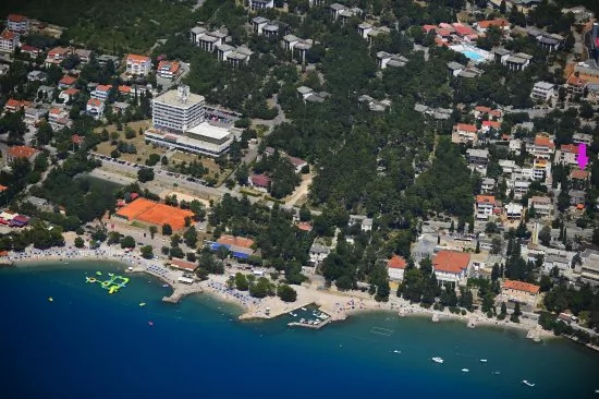 Umístění objektu z leteckého pohledu.