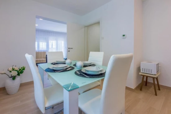 Apartmán Kvarner - Crikvenica KV 2068 N1