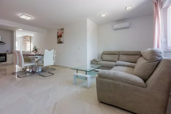 Apartmán Kvarner - Crikvenica KV 2068 N3