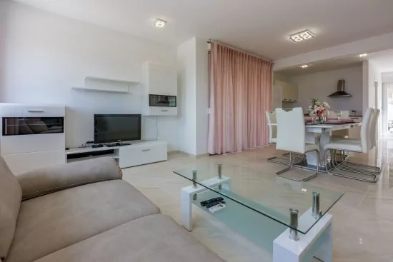 Apartmán Kvarner - Crikvenica KV 2068 N3