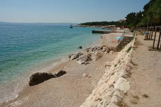Plaža Lopar 1,3 km od objektu.