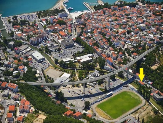 Umístění objektu z leteckého pohledu.