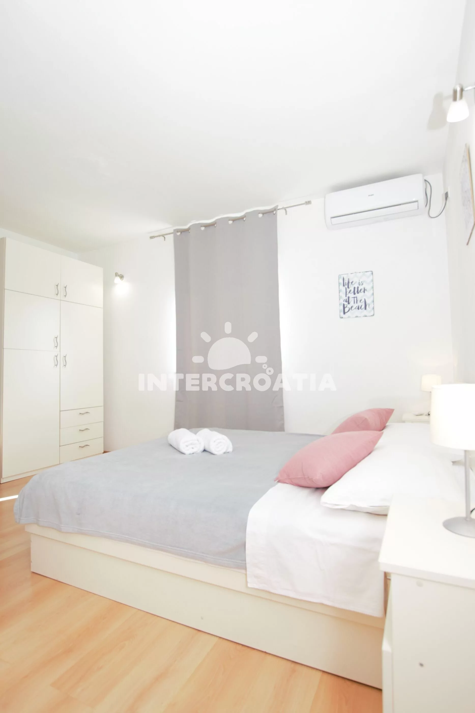 Apartmánový pokoj Ostrov Hvar - Stari Grad OS 2007 N2