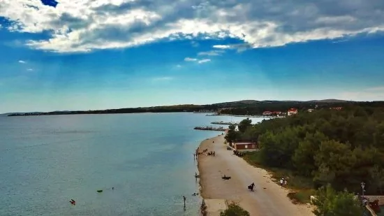 Vir letecký pohled.