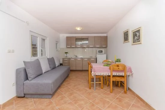 Apartmán Severní Dalmácie - Vodice DA 4147 N2
