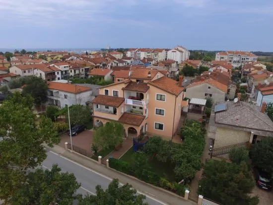 Letecký pohled na dům IS 3804