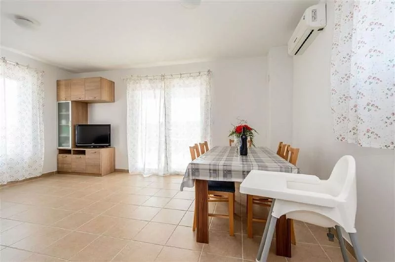 Apartmán Severní Dalmácie - Tribunj (Vodice) DA 4150 N1