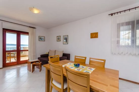 Apartmán Střední Dalmácie - Okrug Gornji DA 3319 N1