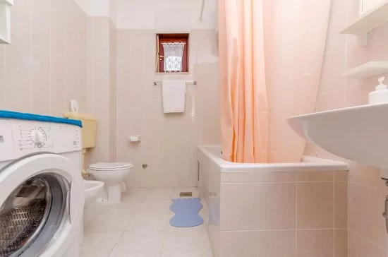 Apartmán Střední Dalmácie - Okrug Gornji DA 3319 N1