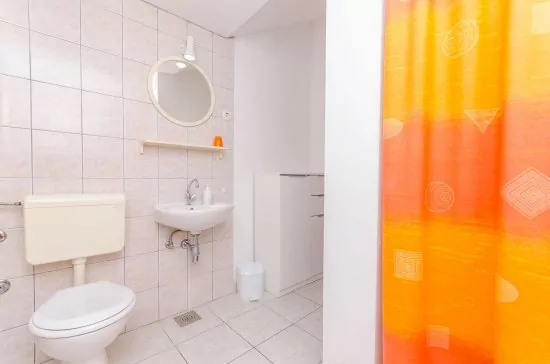 Apartmán Střední Dalmácie - Okrug Gornji DA 3319 N1