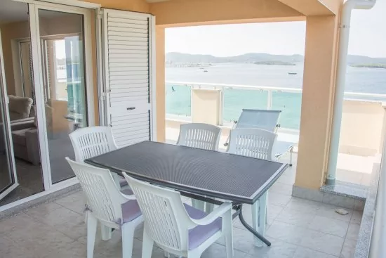 Apartmán Severní Dalmácie - Biograd na Moru DA 4713 N2