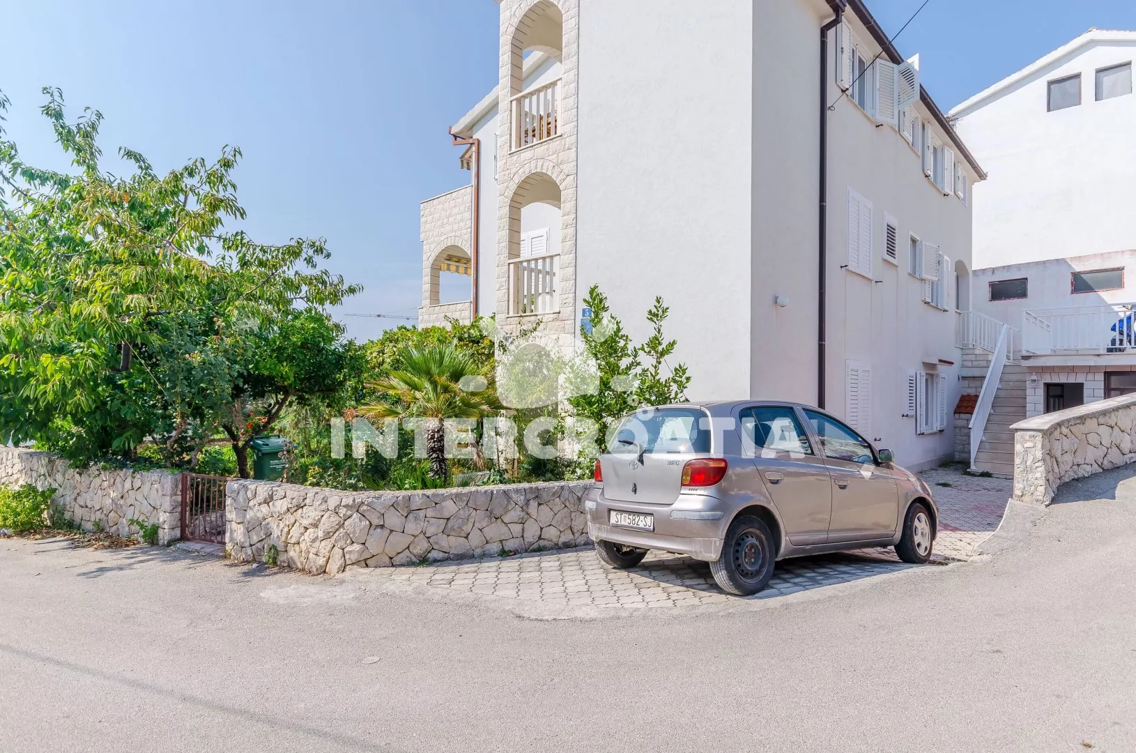 Apartmán Střední Dalmácie - Okrug Gornji DA 3320 N1