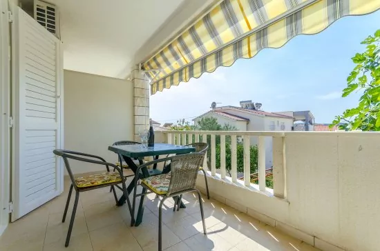 Apartmán Střední Dalmácie - Okrug Gornji DA 3320 N1
