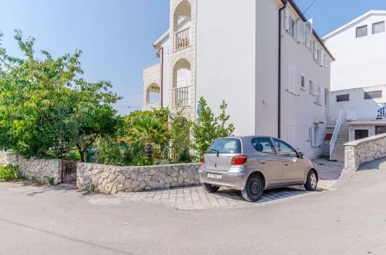 Apartmán Střední Dalmácie - Okrug Gornji DA 3320 N2