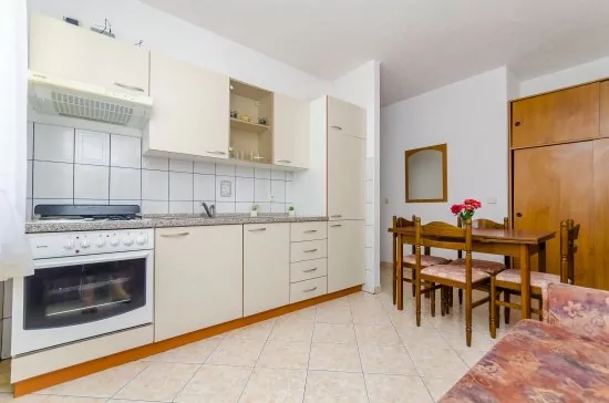 Apartmán Střední Dalmácie - Okrug Gornji DA 3320 N2