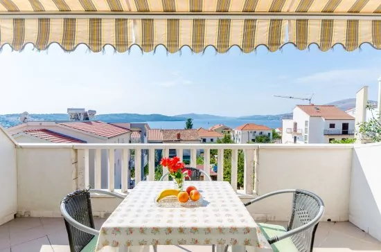 Apartmán Střední Dalmácie - Okrug Gornji DA 3320 N4