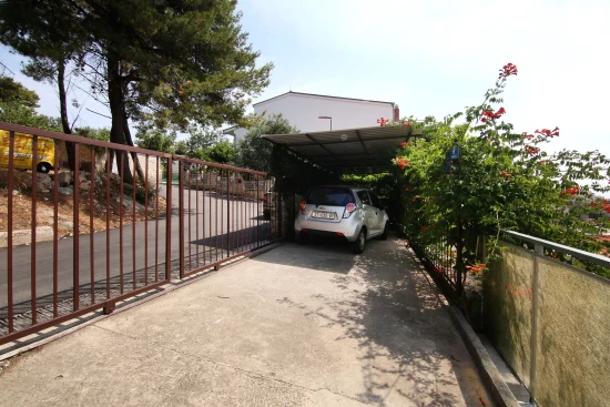 Apartmán Střední Dalmácie - Okrug Gornji DA 3321 N1