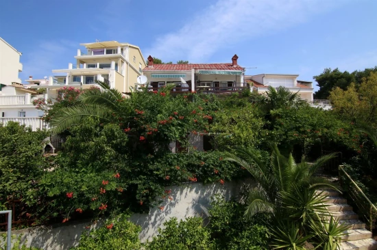 Apartmán Střední Dalmácie - Okrug Gornji DA 3321 N1