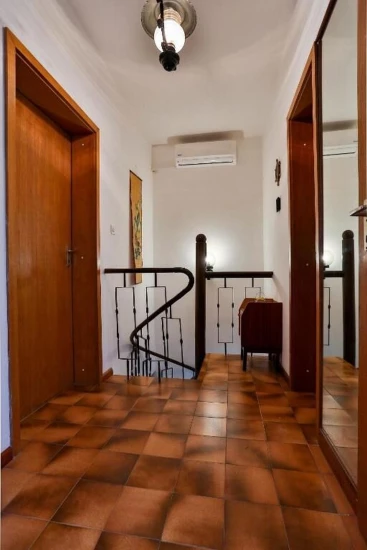 Apartmán Střední Dalmácie - Okrug Gornji DA 3321 N1