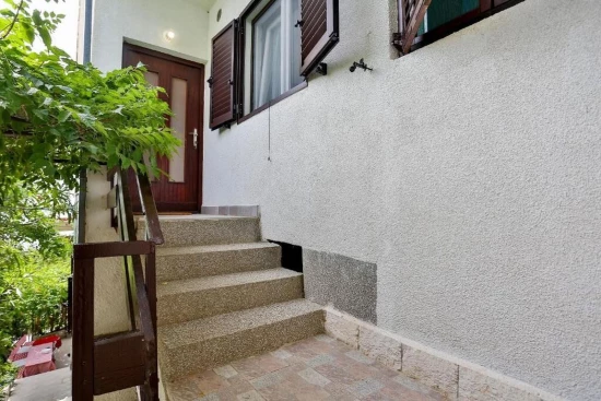 Apartmán Střední Dalmácie - Okrug Gornji DA 3321 N1