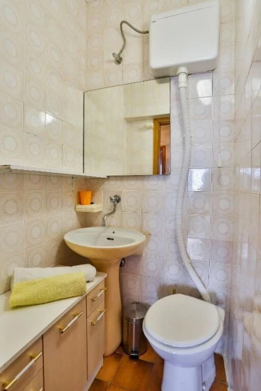 Apartmán Střední Dalmácie - Okrug Gornji DA 3321 N1