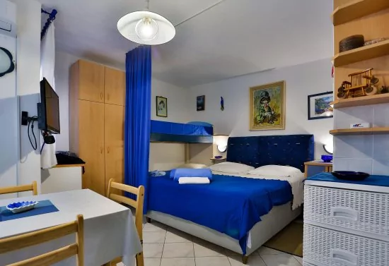 Apartmán Střední Dalmácie - Okrug Gornji DA 3321 N2